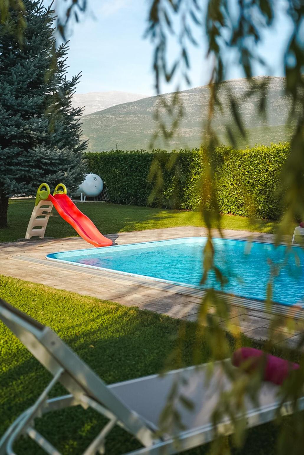 Villa Leko Dream House Cetina Buitenkant foto