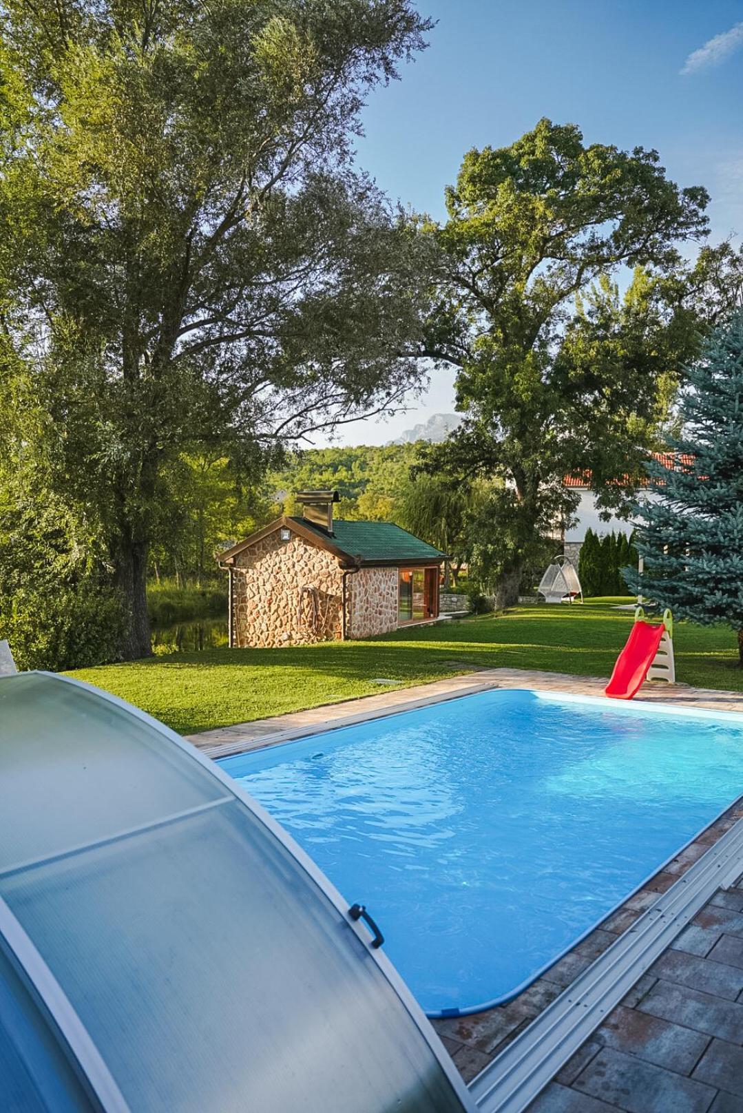 Villa Leko Dream House Cetina Buitenkant foto