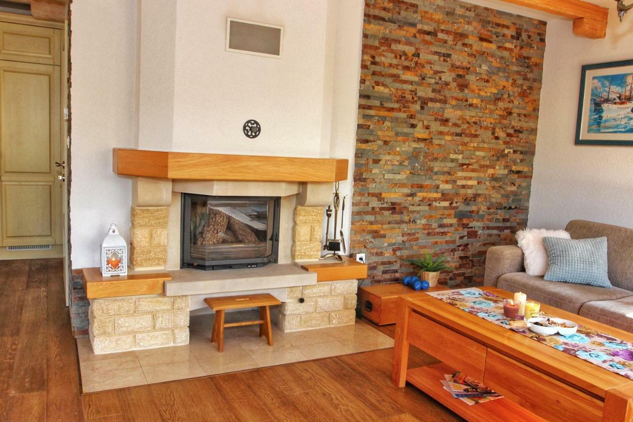 Villa Leko Dream House Cetina Buitenkant foto